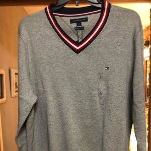 Tommy Hilfiger sweater